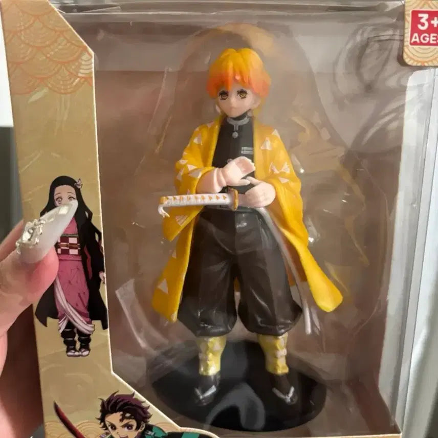 [BUNJANG] Demon Slayer Zenitsu Figure (Unsealed) / 젠이츠 피규어