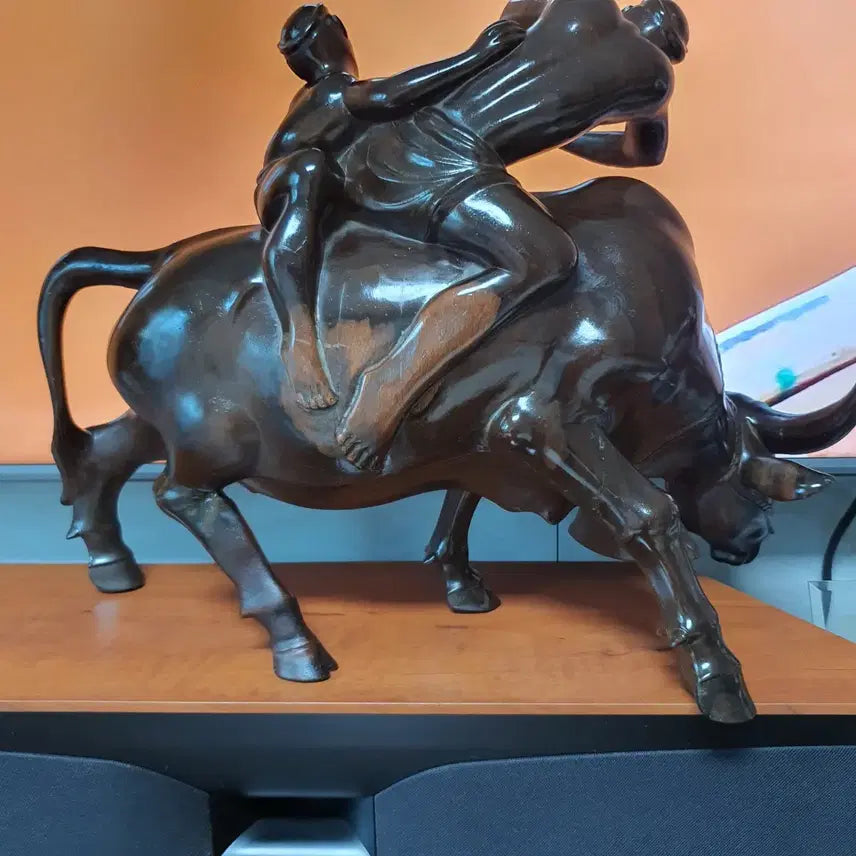 [BUNJANG] Rare African Ebony Water Buffalo Sculpture / 세상에서 가장 비싸고 귀한 아프리카 흑단
