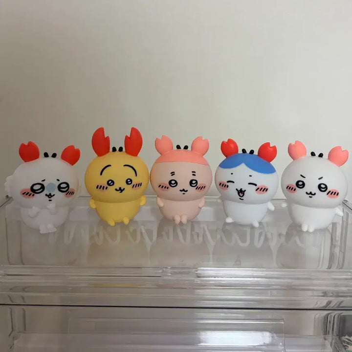 [BUNJANG] Chiikawa Hachiware Ushiki Momonga Kani Crab Headband Sofubi Figure Set (5 Types) / 치이카와 하치와레 우시기 모몽가 카니 꽃게 머리띠 소프비 피규어 5종 세트