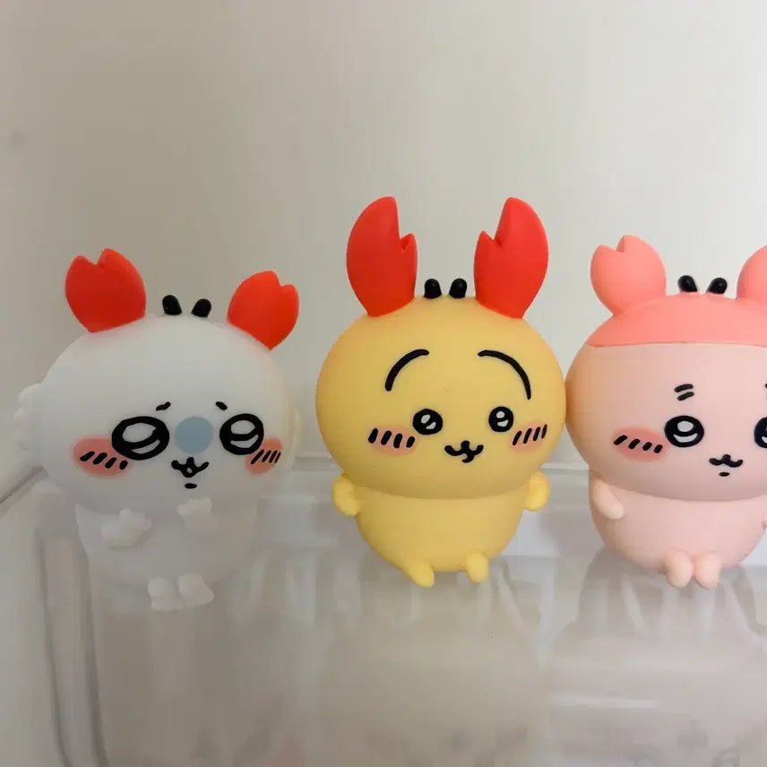 [BUNJANG] Chiikawa Hachiware Ushiki Momonga Kani Crab Headband Sofubi Figure Set (5 Types) / 치이카와 하치와레 우시기 모몽가 카니 꽃게 머리띠 소프비 피규어 5종 세트