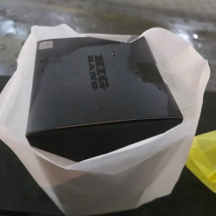 [BUNJANG] BIGBANG 20th Anniversary Official Light Stick / BIGBANG OFFICIAL LIGHT STICK 20TH ANNIVERSARY EDITION(빅뱅 응원봉)