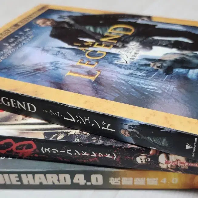 [BUNJANG] Action Masterpiece Collection: I Am Legend, 300, Live Free or Die Hard (High Quality) / [DVD] 액션 명작영화 3편 일괄 | 고화질