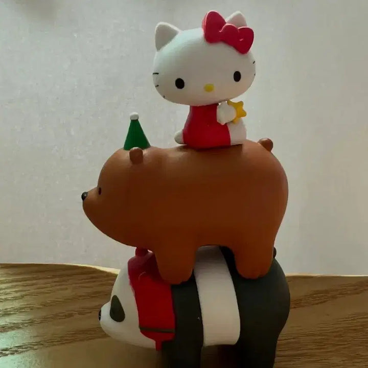 [BUNJANG] We Bare Bears x Hello Kitty Bundle Set Figures / 위베어베어스 X 헬로키티 피규어 3개 일괄