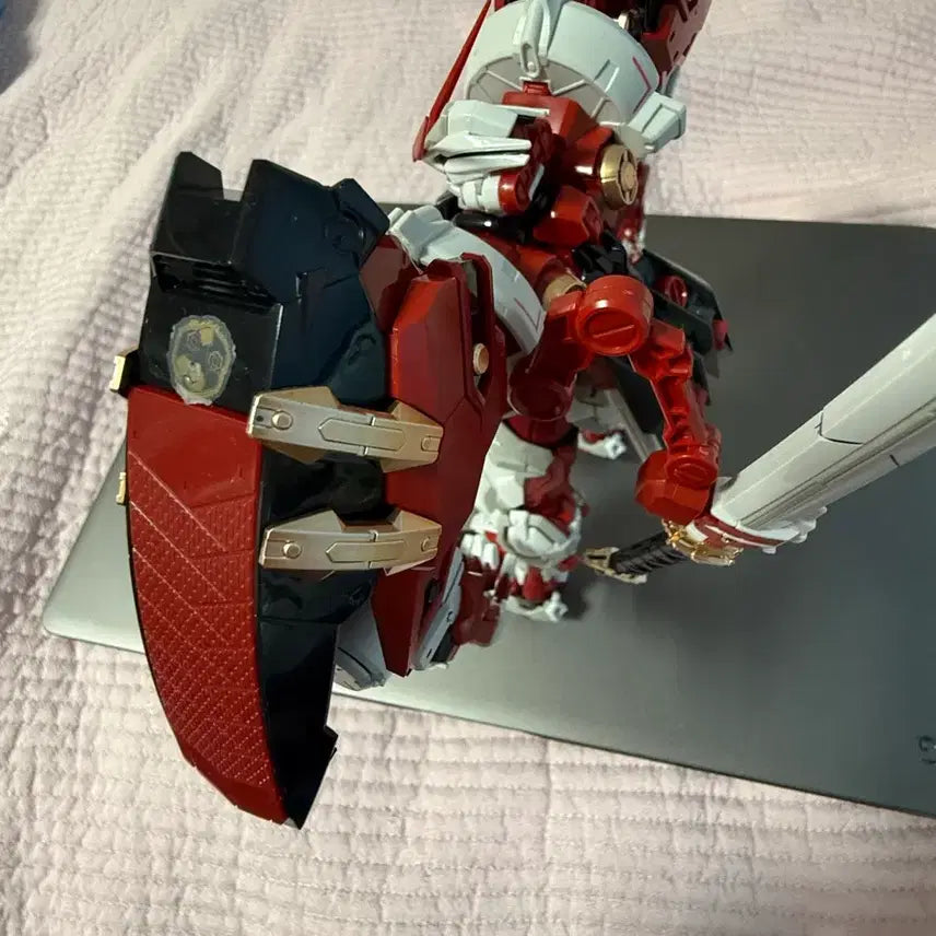 [BUNJANG] Bandai Gundam Astray Red Frame Powered Red Hi-Resolution Model / 건담 아스트레이 레드프레임 파워드레드 Hi-Resolution Model