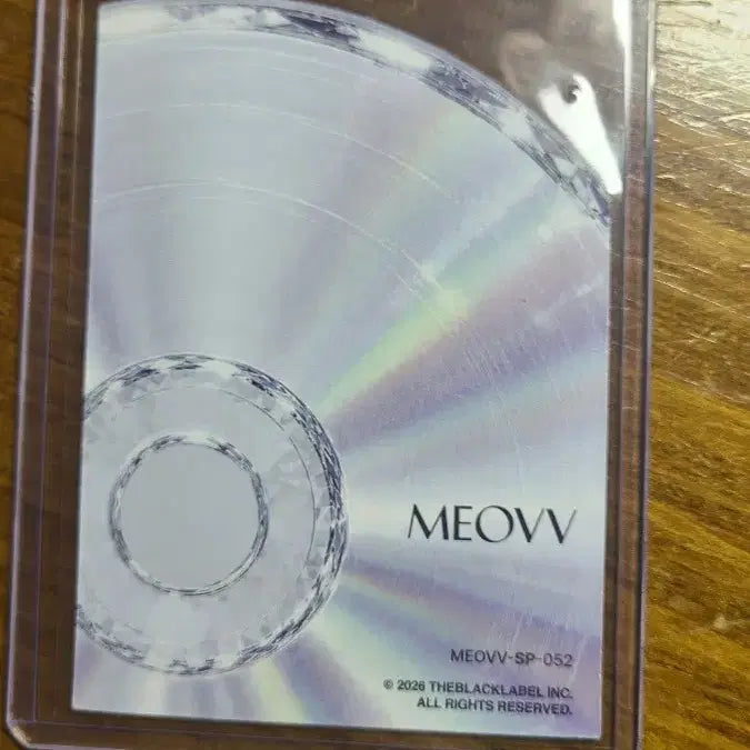 [BUNJANG] MEOWVV Ella 1st Teleca SP Die-Cut Photocard / MEOWVV ELLA  sp 다이컷 포토카드 TELECA 1ST