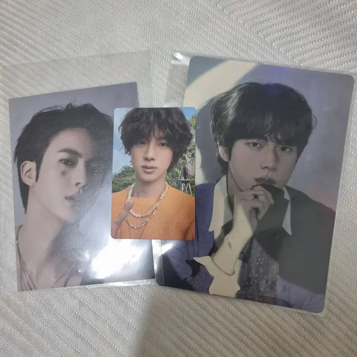 [BUNJANG] BTS Jin The Astronaut CD Bundle Set (Weverse, Aladin POB) / bts진 the astronaut cd 석진 우떠 띠부씰 디애넛