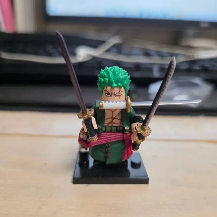 [BUNJANG] Miffy Bonno Zoro Custom Lego / 미피보노 조로 커스텀 레고 판매