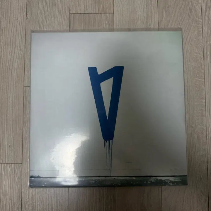 [BUNJANG] Lauv I Met You When I Was 18 LP (Blue Color/Unsealed) / 라우브 i met you when i was 18 LP (블루컬러/개봉반)