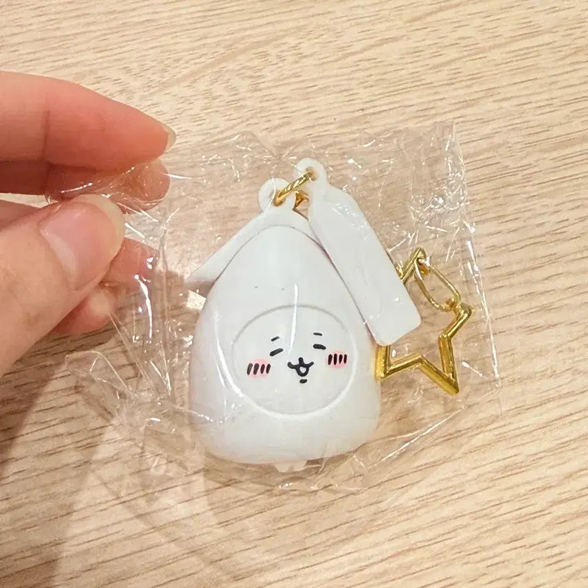 [BUNJANG] Chiikawa Figure Keychain Secret Squid / 치이카와 피규어키링 시크릿오징어