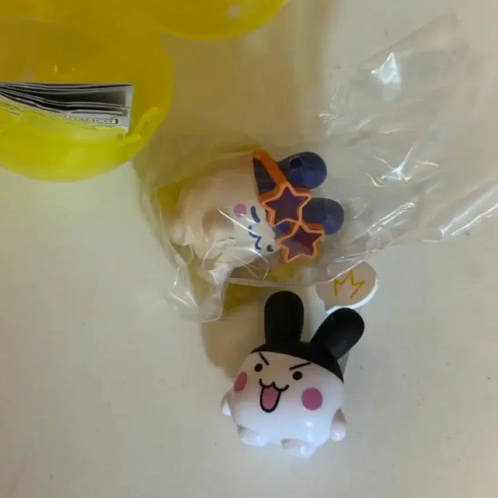 [BUNJANG] Tamagotchi Mimitchi Bundle Set - Beach Vacation &amp; Emopig / 다마고치 미미치 가챠 일괄 바캉스 + 에모피그