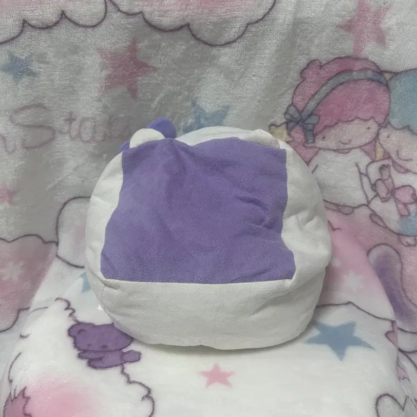 [BUNJANG] Sanrio Classic Mochi Snow White Kotatsu Kitty Plush / 고전 산리오 모찌 백설기 코타츠 키티 인형