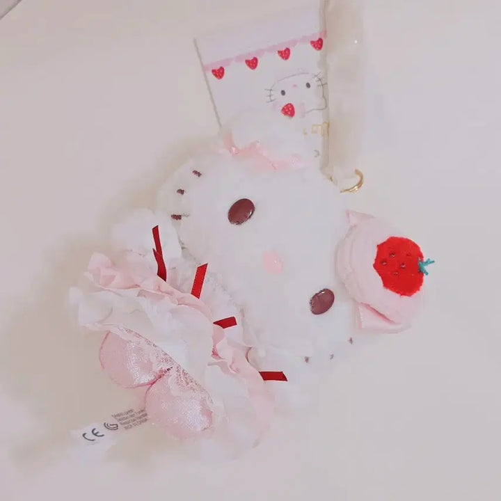 [BUNJANG] Shortcake Project 2nd Edition Hello Kitty Mascot Plush Doll / 쇼트케이크 2탄 헬로키티 마스코트인형