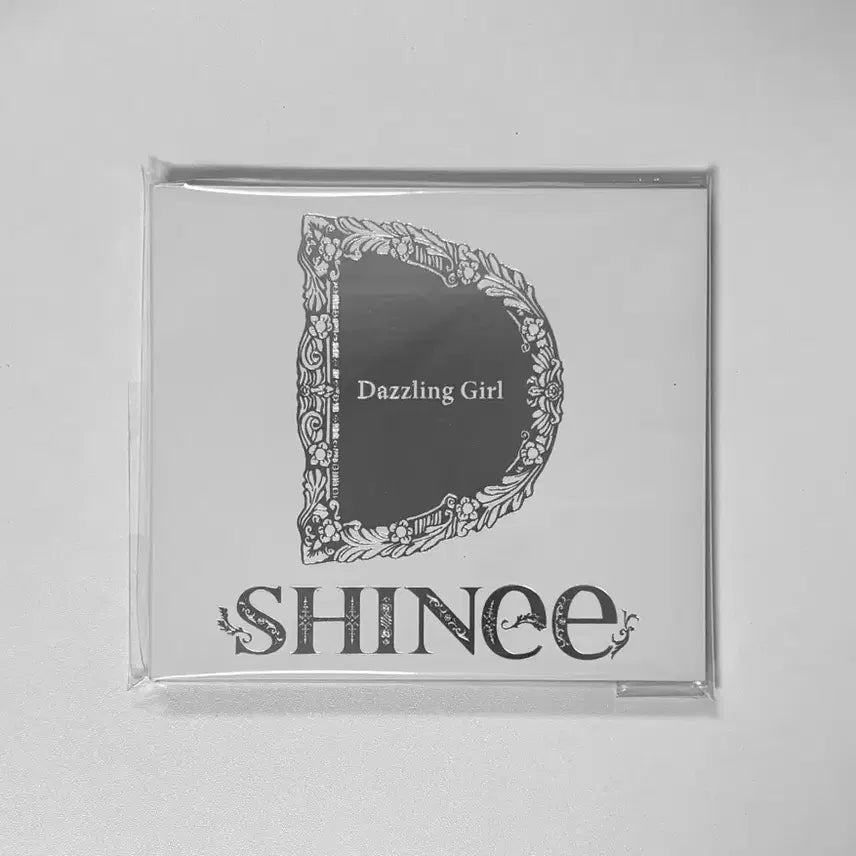 [BUNJANG] SHINee Dazzling Girl Album with Jacket Card and Jonghyun Photocard / 샤이니 일본앨범 다즐링걸 (자켓카드 포함)