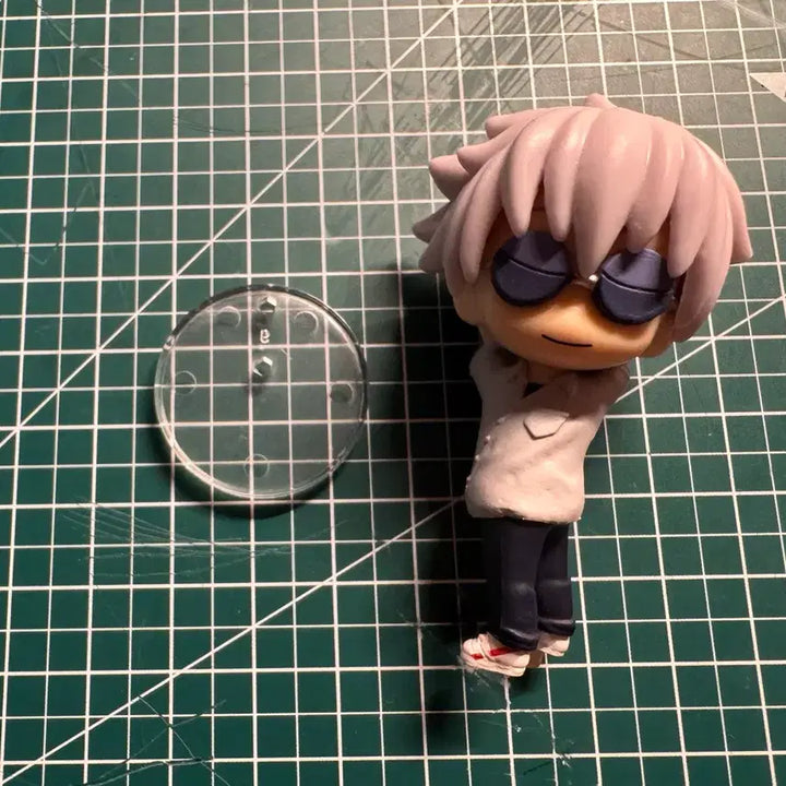 [BUNJANG] Jujutsu Kaisen Satoru Gojo Figure (Gacha Container Included) / 고죠사토루 피규어 (가챠 통 포함)