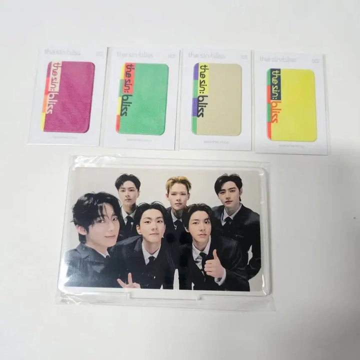 [BUNJANG] ENHYPEN Weverse Pre-order Benefit Acrylic Stand &amp; Screen Cleaner Set / 엔하이픈 더신 앨범 선구매 위버스 특전 아크릴 스탠드 액정 클리너