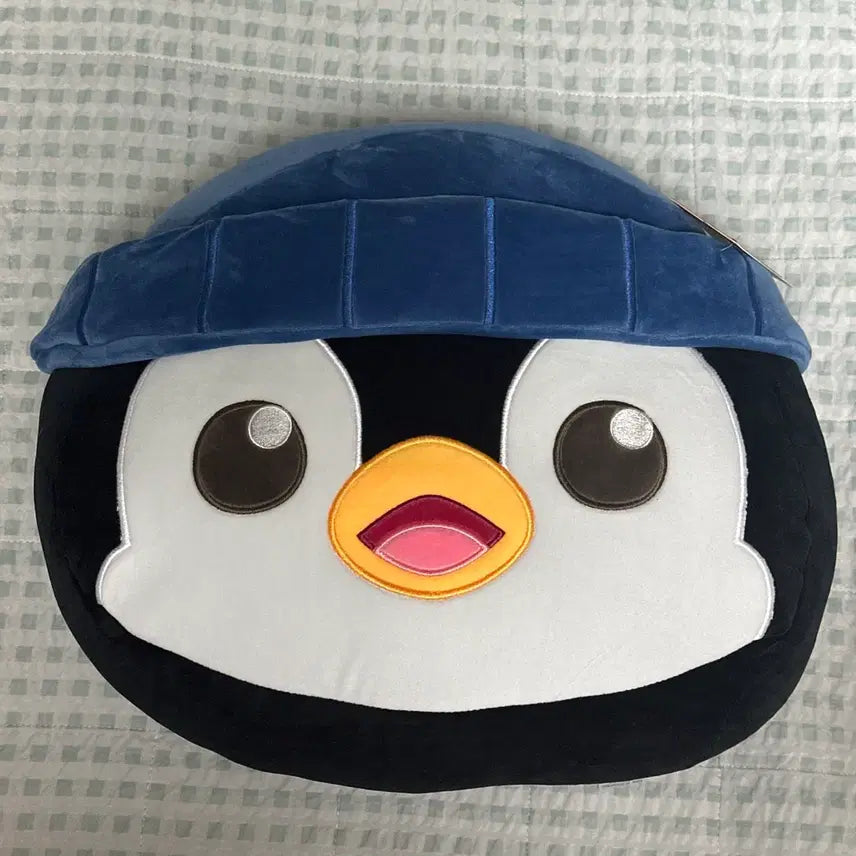 [BUNJANG] Penguin Dance Cushion / 펭귄 댄 쿠션 판매합니다