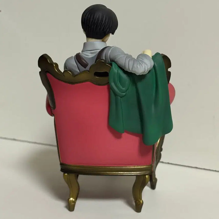 [BUNJANG] Attack on Titan Levi Ichiban Kuji Soaring Survey Corps A Prize Sitting Figure / 진격의거인 리바이 제일복권 이치방쿠지 날아라 조사병단 a상 좌상 피규어