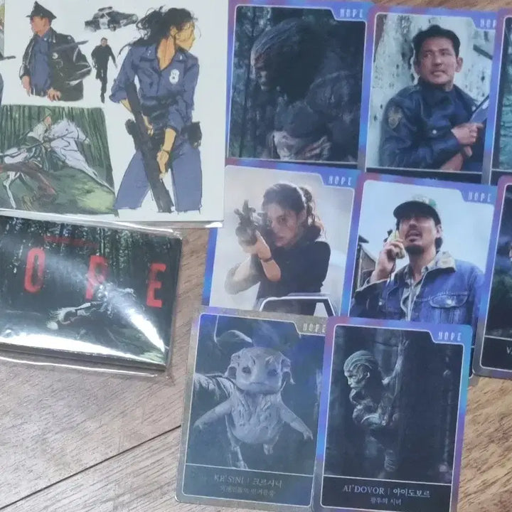 [BUNJANG] Stray Kids Trading Card Bundle Set / 호프 트레이딩 카드8종. 플립북.엽서 일괄양도