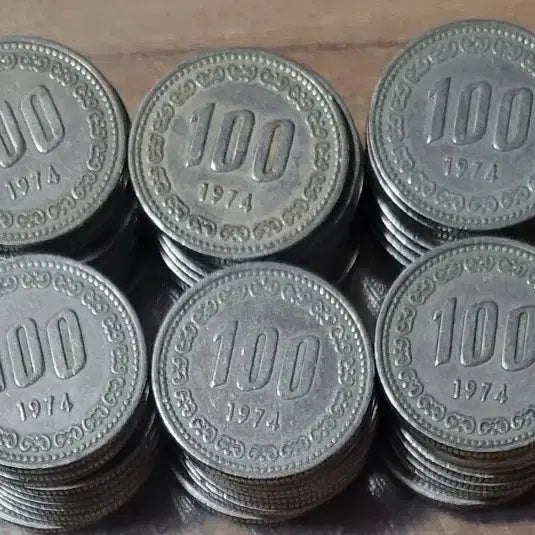 [BUNJANG] 1974 &amp; 1978 100 Won Coin Bundle Set (200 Coins Total) / 동전 구도안 1974년 100원 100개 1978년 100원 100개  총 200개 일괄