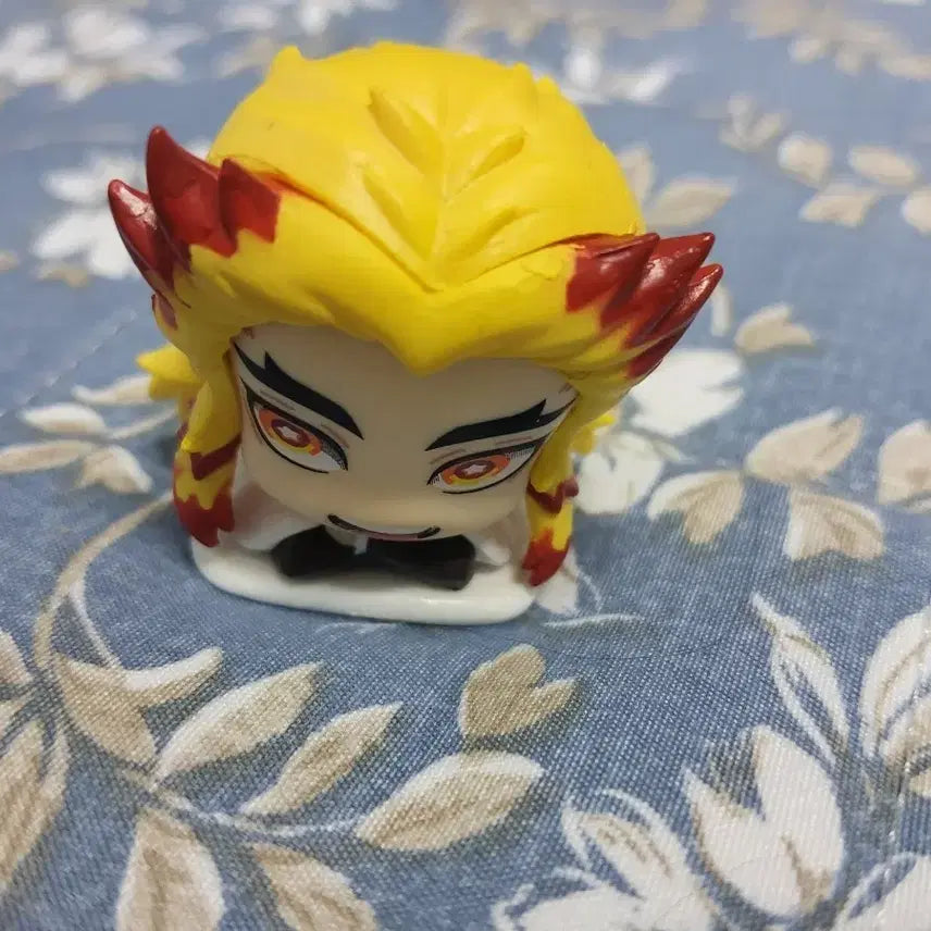 [BUNJANG] Demon Slayer Kyojuro Rengoku Onemutan Figure / 귀멸의 칼날 렌고쿠 쿄쥬로 오네무탄