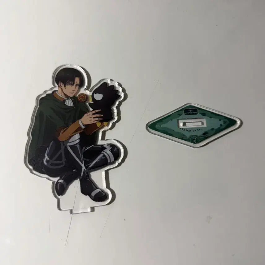 [BUNJANG] Attack on Titan Levi Ackerman Acrylic Standee / 진격의 거인 리바이 아크릴 스탠드