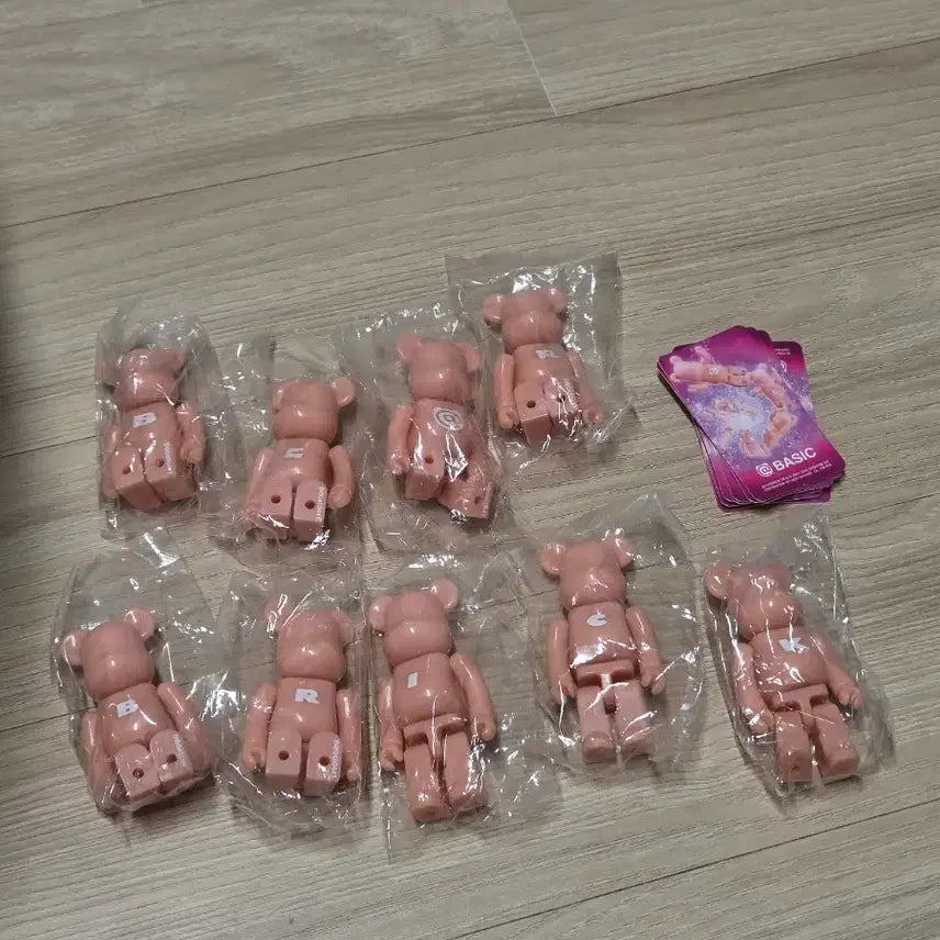 [BUNJANG] Bearbrick Series 45 Basic Bearbrick (Sealed) / 베어브릭