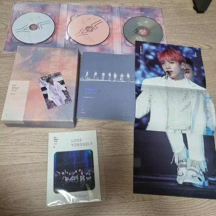 [BUNJANG] BTS J-Hope LOVE YOURSELF Seoul DVD Photocard Bundle Set / 방탄 럽셀 서울 디비디 호석 포카포함 풀셋양도.  bts 제이홉