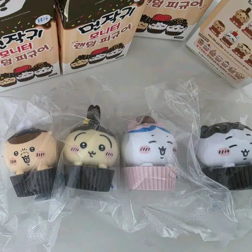 [BUNJANG] Munjakgwi Monitor Figure Bundle Set / 먼작귀 모니터 랜덤 피규어 (일괄)