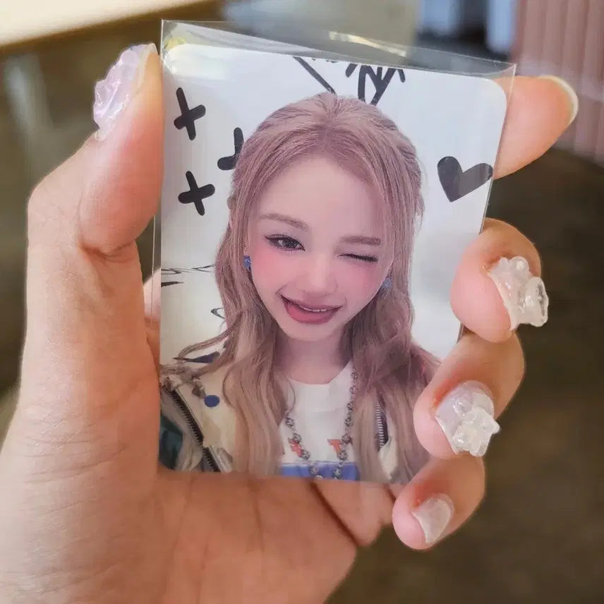[BUNJANG] BABYMONSTER Paris Pota Hot Sauce Photocard Official MD / BABYMONSTER 파리타 핫소스 포토카드 공식 MD