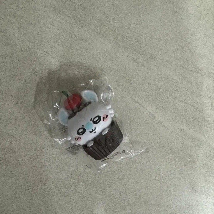 [BUNJANG] Chiikawa Moni-ta Figure / 먼작귀 모니터 피규어