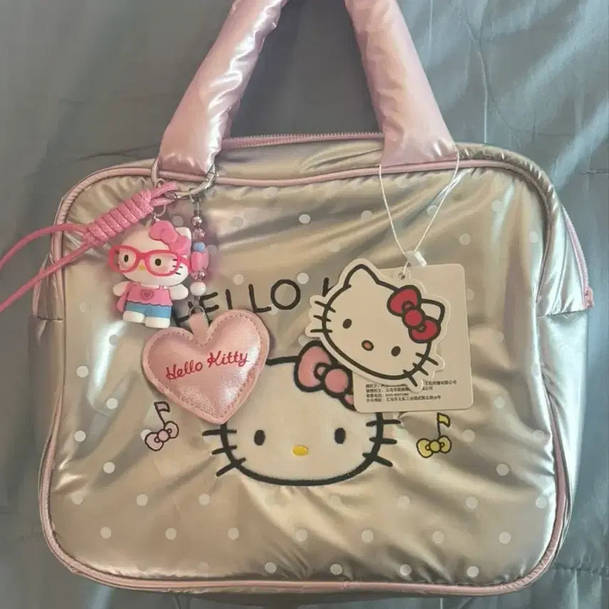 [BUNJANG] Hello Kitty Silver Pouch with Keychain Set / 키티 실버 파우치 + 키링도 함께 드려요