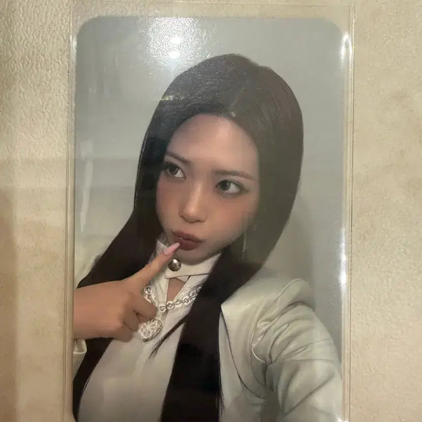 [BUNJANG] RESCENE Xena Heart Drop Studio Photocard / 리센느 제나 하트드롭 공방 양도해요!