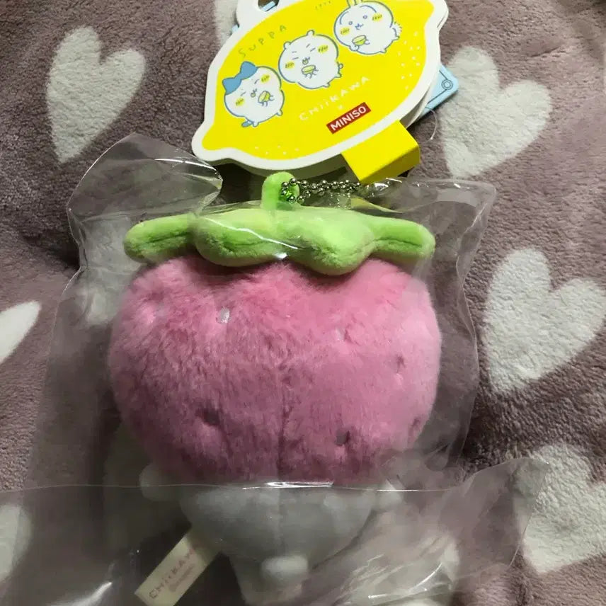 [BUNJANG] Chiikawa Strawberry Fruit Mascot Keychain / 치이카와 미니소 딸기 과일 마스코트 키링