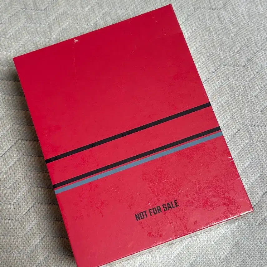[BUNJANG] BTS Jin 2024 FESTA Clock (Sealed) / 급처) 방탄소년단 BTS 진 2024 페스타 FESTA 역조공 시계 미개봉 jin