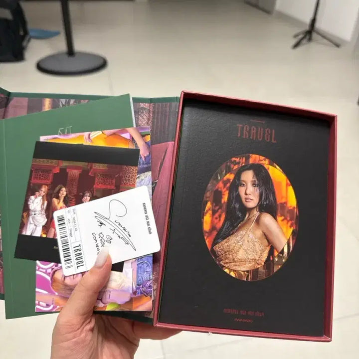 [BUNJANG] Mamamoo Hwasa Solo Album Photobook Photocard / 마마무 앨범 화사 포토북 포토O