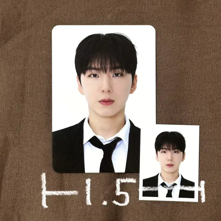 [BUNJANG] Monsta X Kihyun Photocard &amp; Mini Photo Set / 몬엑 기현 포카 양도