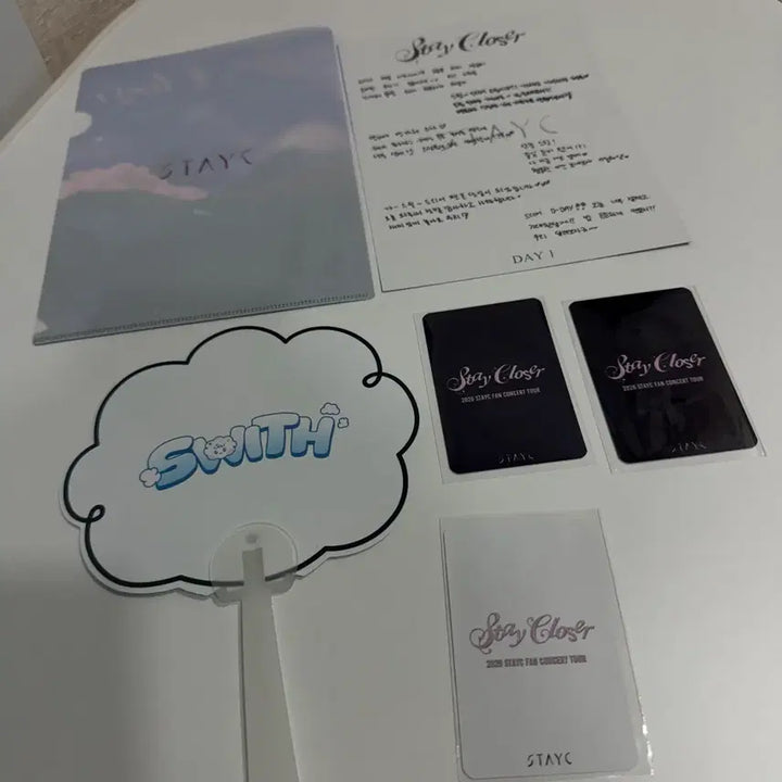 [BUNJANG] STAYC Fanclub Booth VIP Benefit Gift Bundle Set / 스테이씨 STAYC 팬콘 팬클럽 부스+ VIP BENEFIT GIFT 일괄