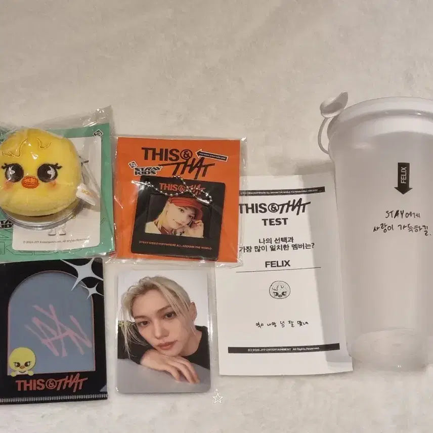 [BUNJANG] Stray Kids Felix Plush Magnetic Holder &amp; Photocard Bundle / 특전포함) 스트레이키즈 StrayKids 필릭스 뽁아리