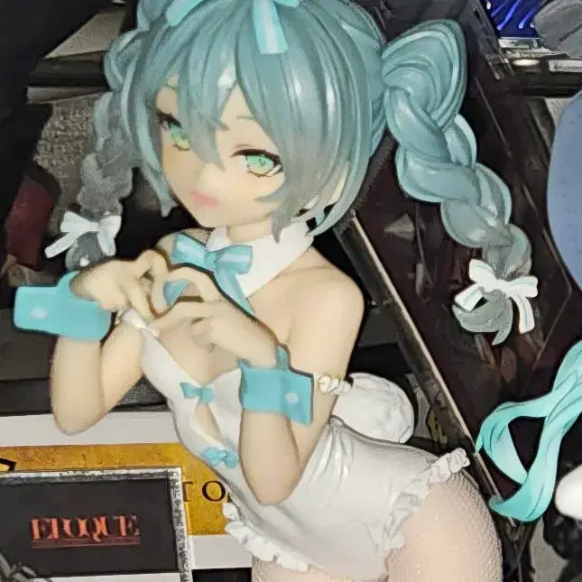 [BUNJANG] Luludo Bunny Girl White Version Hatsune Miku Figure / !!급전!! 루루도 바니걸 화이트 버젼 하츠네미쿠 피규어