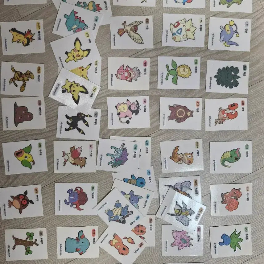 [BUNJANG] Pokemon Stickers Bundle Set (45 pcs) / 포켓몬 띠부씰 45개 일괄 피카츄 파이리 꼬부기 이상해풀