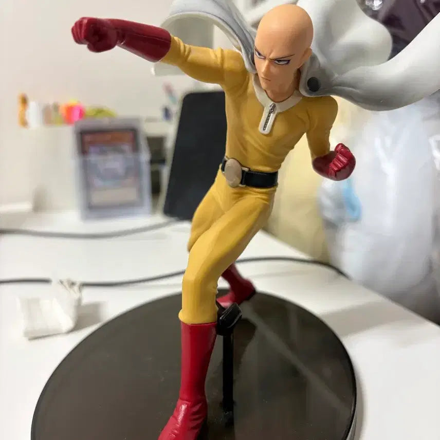 [BUNJANG] One Punch Man Saitama Figure / 원펀맨 사이타마 피규어