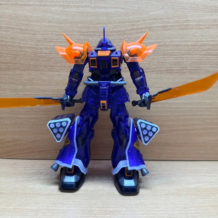 [BUNJANG] Custom Build RE/100 Efreet Custom Clear Version / 조립품 건담 re100 이프리트 커스텀 클리어 팝니다
