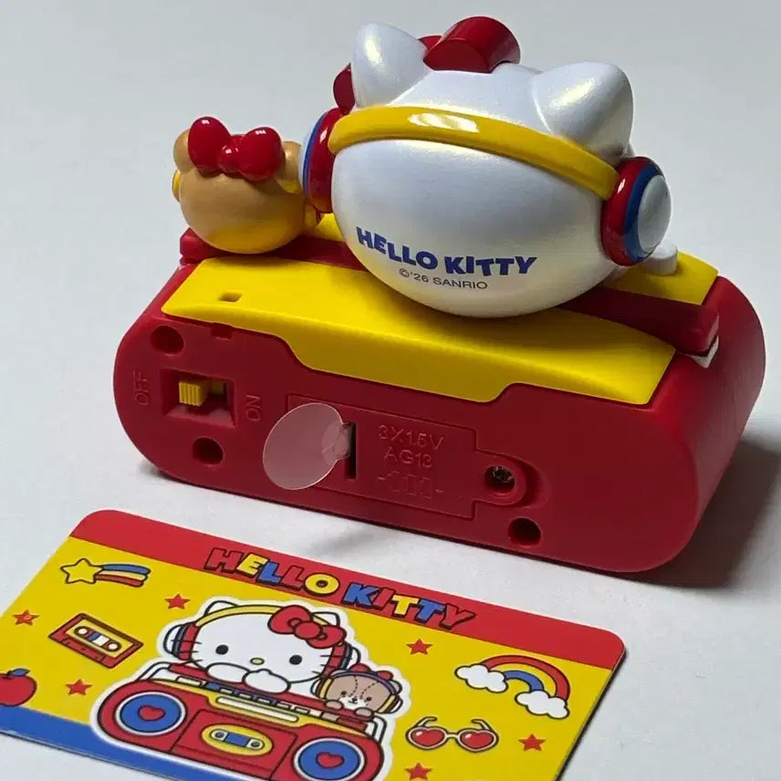 [BUNJANG] Hello Kitty Retro Cassette Player Figure / 헬로키티 레트로 카세트 피규어