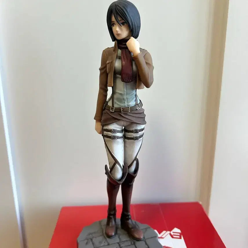 [BUNJANG] Attack on Titan Mikasa Ackerman Figure / 진격거 미카사 피규어