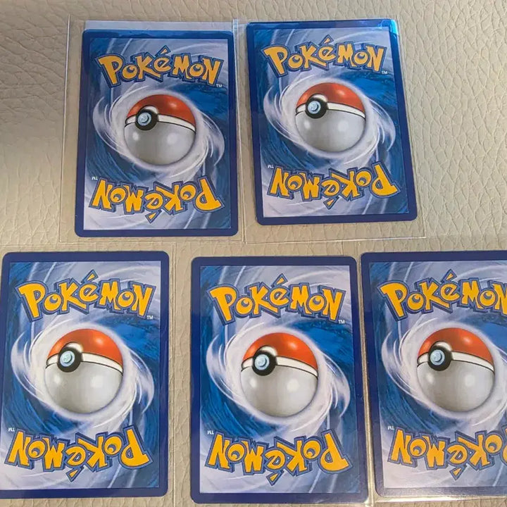 [BUNJANG] Pokemon Card 20th Anniversary - Mewtwo, Mew, Pikachu, Gyarados, Machamp / 포켓몬 카드 20주년 뮤츠, 뮤, 피카츄, 갸라도스, 괴력몬 팝니다.
