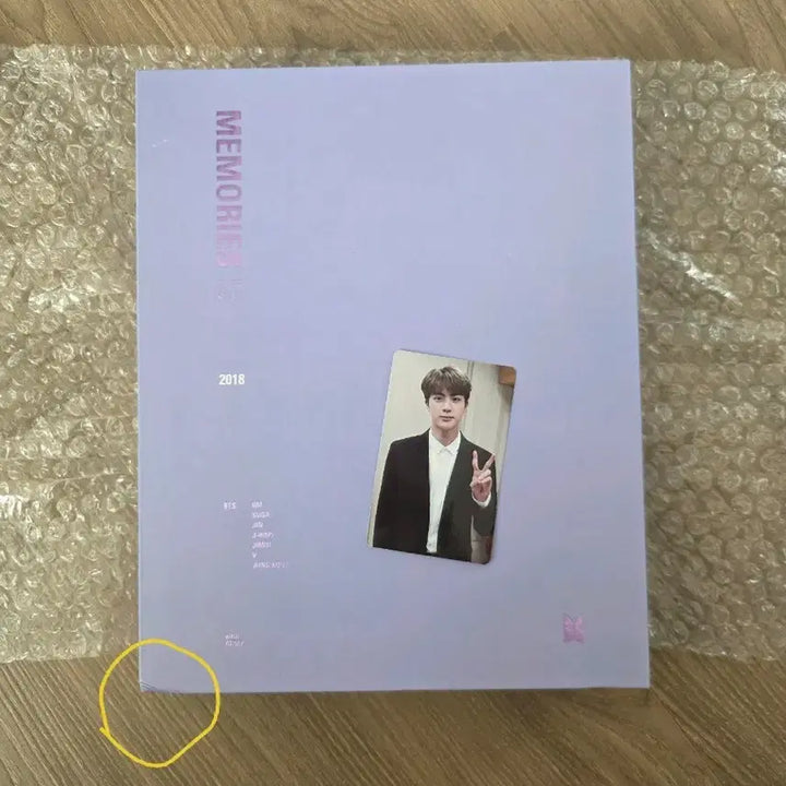 [BUNJANG] BTS Memories 2018 DVD Jin Photocard / 방탄소년단 BTS 메모리즈 2018 DVD 석진포카포함