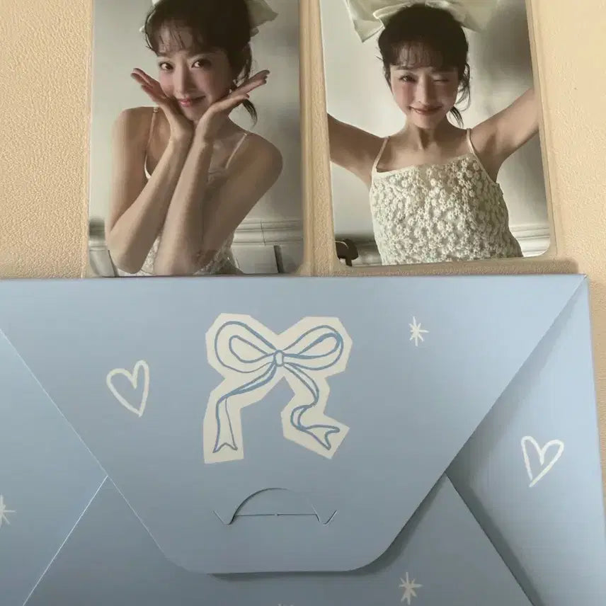 [BUNJANG] Park Bo Young 2 Photocards + Postcard Bundle Set / 안전결제 선착순) 박보영 포카 2장 + 엽서 일괄
