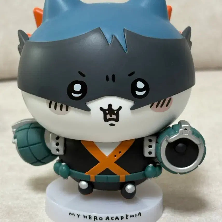 [BUNJANG] My Hero Academia x Chiikawa Katsuki Bakugo Hachiwara Figure / 박스o) 나히아 치이카와 콜라보 바쿠고 하치와레 피규어 (히로아카 나의 히어로 아카데미아 바쿠고 카츠키)