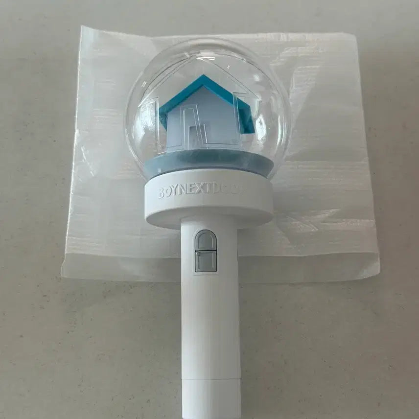 [BUNJANG] BOYNEXTDOOR Light Stick / 보이넥스트도어 응원봉