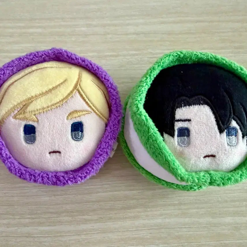 [BUNJANG] Attack on Titan Erwin &amp; Levi Macaron Plush Bundle / 진격의 거인 엘빈, 리바이 마카롱 누이 일괄